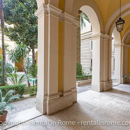Germanico By In Apartment