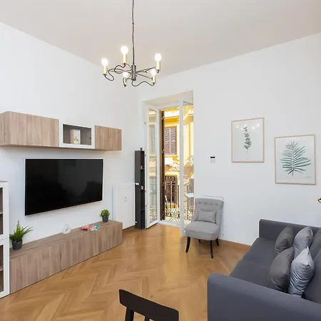 Apartment Germanico By In Rom